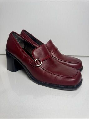 Naturalizer Burgundy Leather Block Heel Loafers
